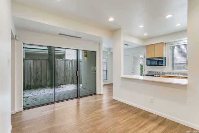 128 Montclair, San Antonio, TX 78209