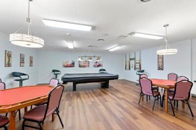 7837 Golf Cir Drive 212, Margate, FL 33063
