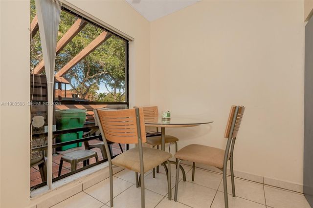 840 SW 120th Way, Davie, FL 33325