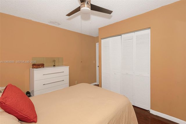 840 SW 120th Way, Davie, FL 33325