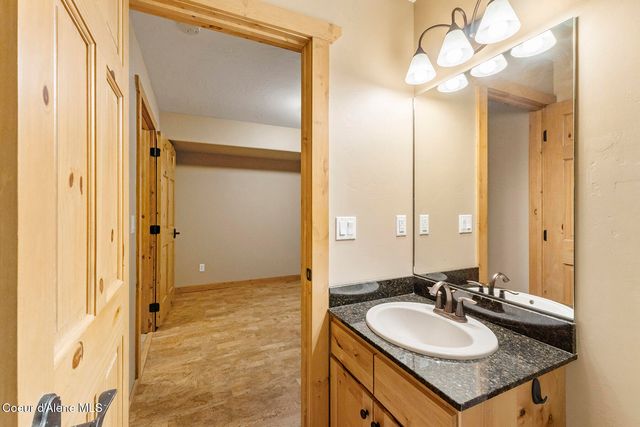 3 Elsie Peak Court, 3 3, Pinehurst, ID 83850