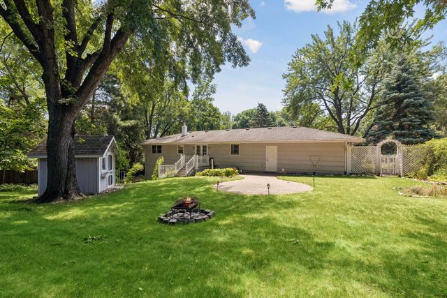 14110 Bellevue Drive, Minnetonka, MN 55345