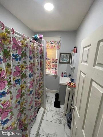 1604 S 56TH STREET, Philadelphia, PA 19143