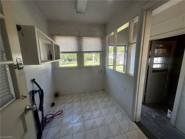 264 Fairplains Road, North Wilkesboro, NC 28659