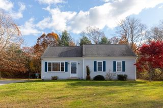 130-R Billington St, Plymouth, MA 02360