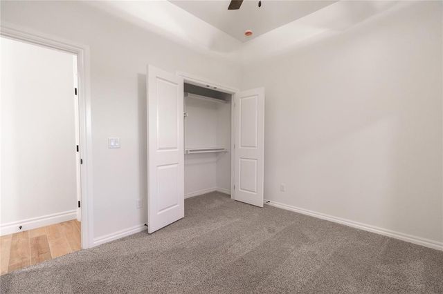 3104 Flycatcher Lane, Yukon, OK 73099