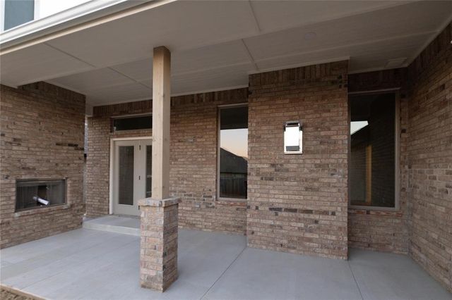 3104 Flycatcher Lane, Yukon, OK 73099