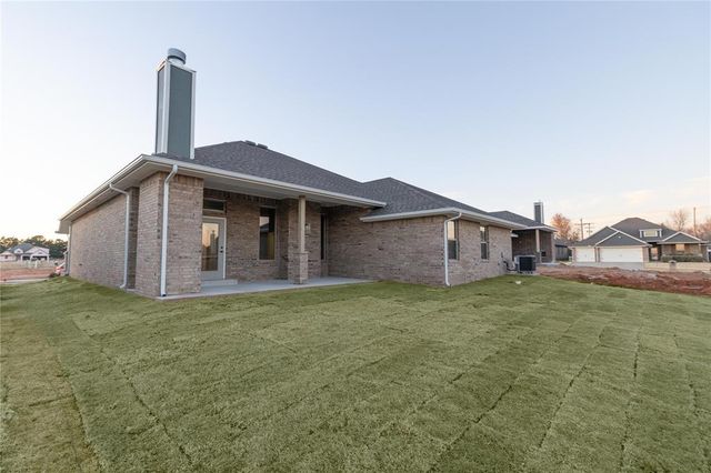 3104 Flycatcher Lane, Yukon, OK 73099