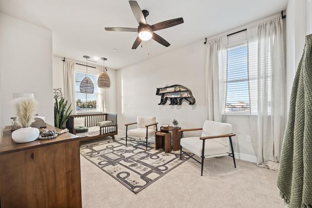 7243 W Ashcroft Avenue, Fresno, CA 93723