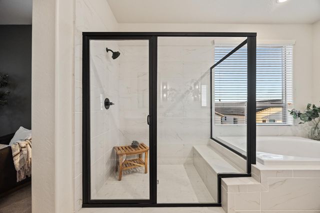 7243 W Ashcroft Avenue, Fresno, CA 93723