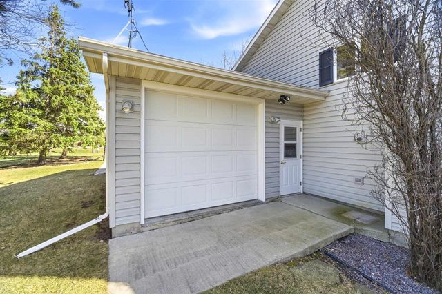 N2825 DRIFTWOOD BEACH ROAD, Chilton, WI 53014