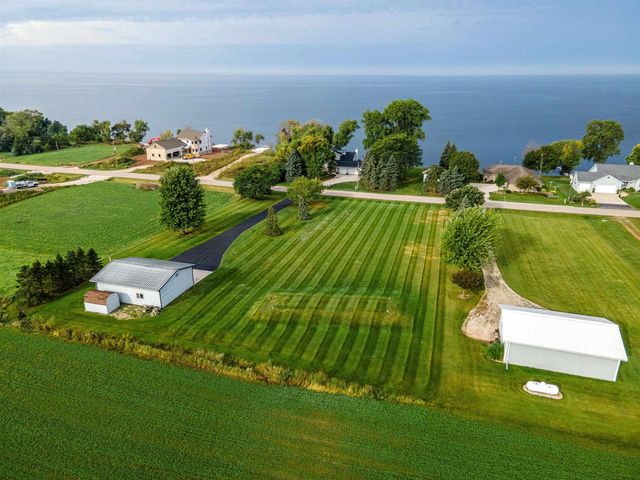 N2825 DRIFTWOOD BEACH ROAD, Chilton, WI 53014