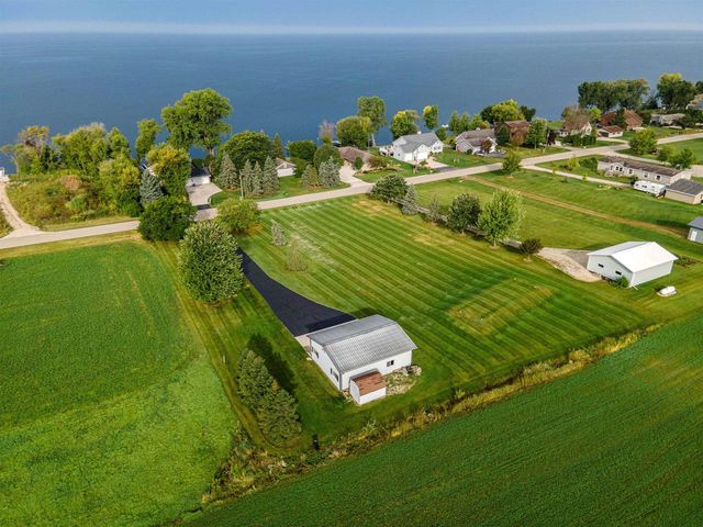 N2825 DRIFTWOOD BEACH ROAD, Chilton, WI 53014