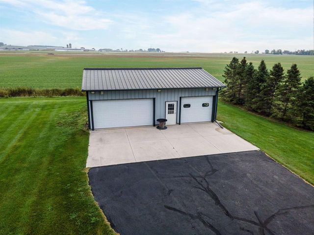 N2825 DRIFTWOOD BEACH ROAD, Chilton, WI 53014