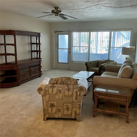 4300 58TH STREET N 1913, Kenneth City, FL 33709