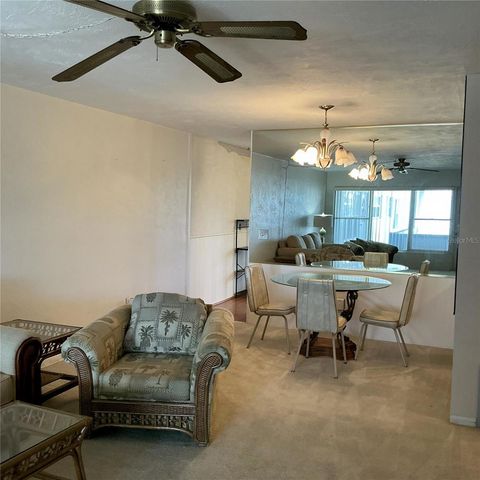 4300 58TH STREET N 1913, Kenneth City, FL 33709