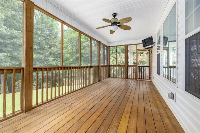 7913 Pea Ridge Road, Lula, GA 30554