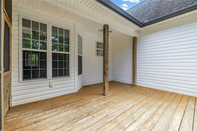 7913 Pea Ridge Road, Lula, GA 30554