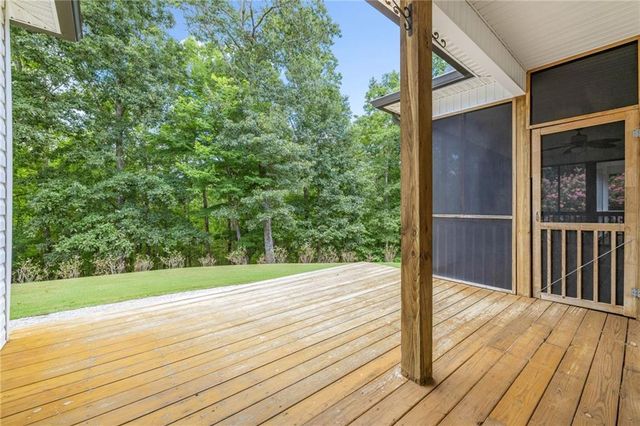 7913 Pea Ridge Road, Lula, GA 30554