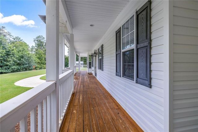 7913 Pea Ridge Road, Lula, GA 30554