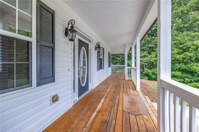 7913 Pea Ridge Road, Lula, GA 30554