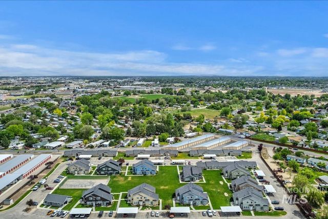 16953 N Pamela's Loop, Nampa, ID 83651
