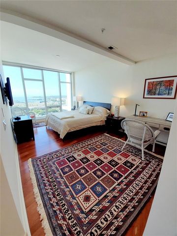 175 1ST STREET S 2006, St Petersburg, FL 33701