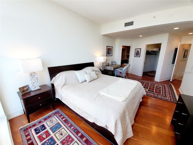 175 1ST STREET S 2006, St Petersburg, FL 33701