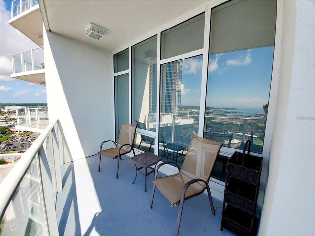 175 1ST STREET S 2006, St Petersburg, FL 33701