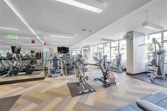 175 1ST STREET S 2006, St Petersburg, FL 33701
