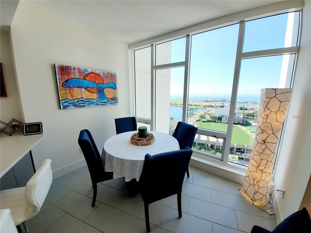 175 1ST STREET S 2006, St Petersburg, FL 33701