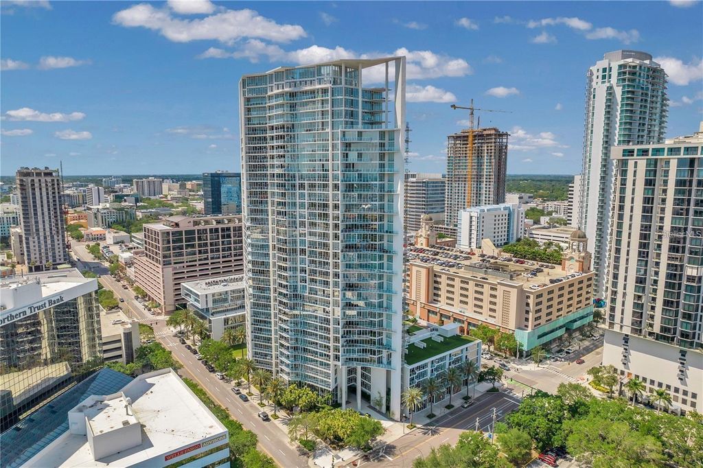 175 1ST STREET S 2006, St Petersburg, FL 33701