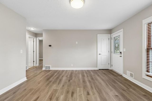 2216 Thorndale Avenue, New Brighton, MN 55112