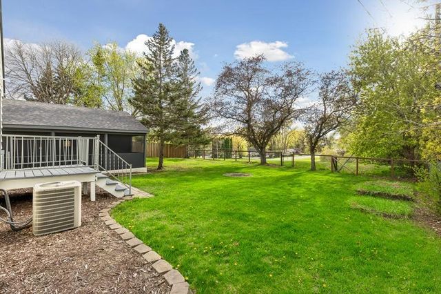 2216 Thorndale Avenue, New Brighton, MN 55112