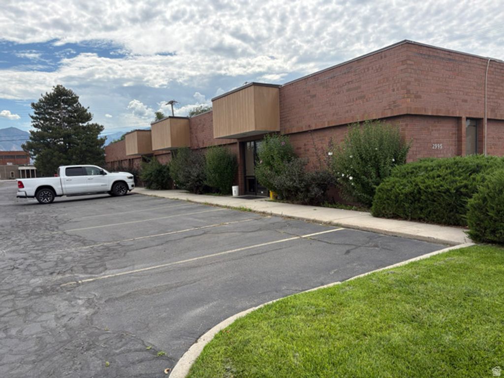 2995 S WEST TEMPLE #UNIT A, South Salt Lake, UT 84115 — photo 5