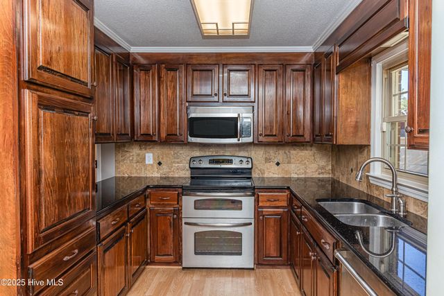 3002 Johnson Street, Kinston, NC 28504