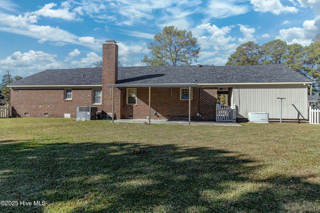 3002 Johnson Street, Kinston, NC 28504