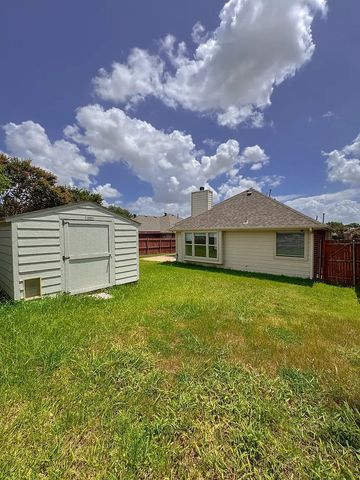 7015 Hillwood Drive, Sachse, TX 75048