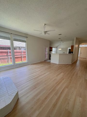 7015 Hillwood Drive, Sachse, TX 75048