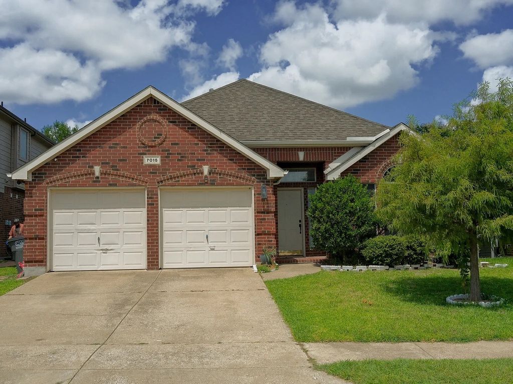 7015 Hillwood Drive, Sachse, TX 75048