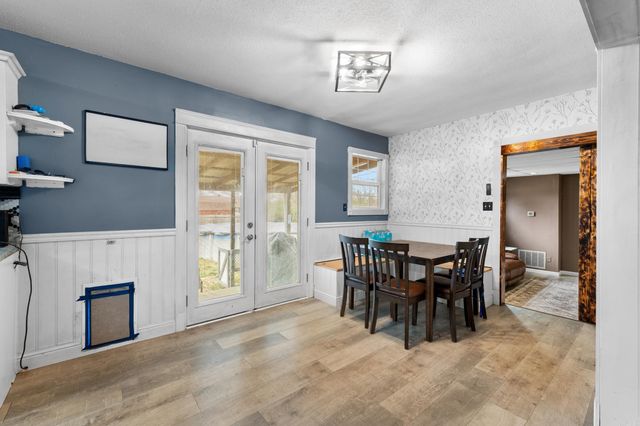 408 E Sanford Street, Gassville, AR 72635