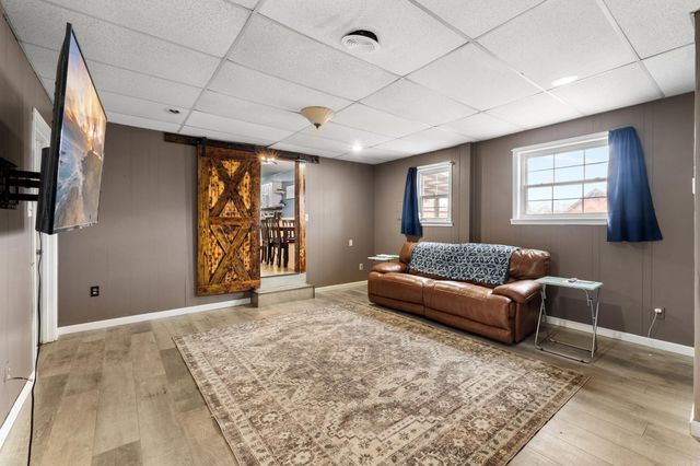 408 E Sanford Street, Gassville, AR 72635