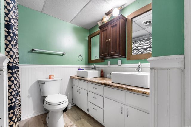 408 E Sanford Street, Gassville, AR 72635