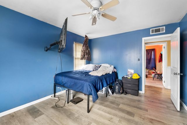 408 E Sanford Street, Gassville, AR 72635