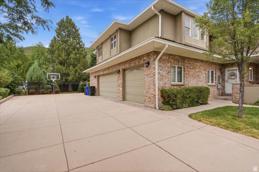 1963 E MAPLE HOLLOW WAY, Bountiful, UT 84010 — photo 3