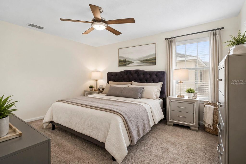 Image 15 of property listing at 3105 AQUA VIRGO LOOP, Orlando, FL 32837