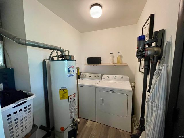 770 S Curry Pike, Bloomington, IN 47403