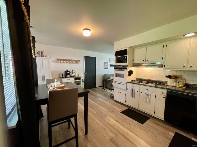 770 S Curry Pike, Bloomington, IN 47403