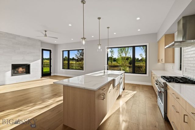 141 Creekbank Loop, Bozeman, MT 59718