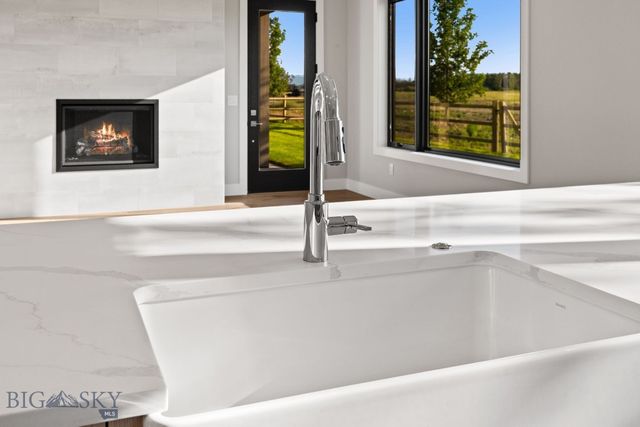141 Creekbank Loop, Bozeman, MT 59718